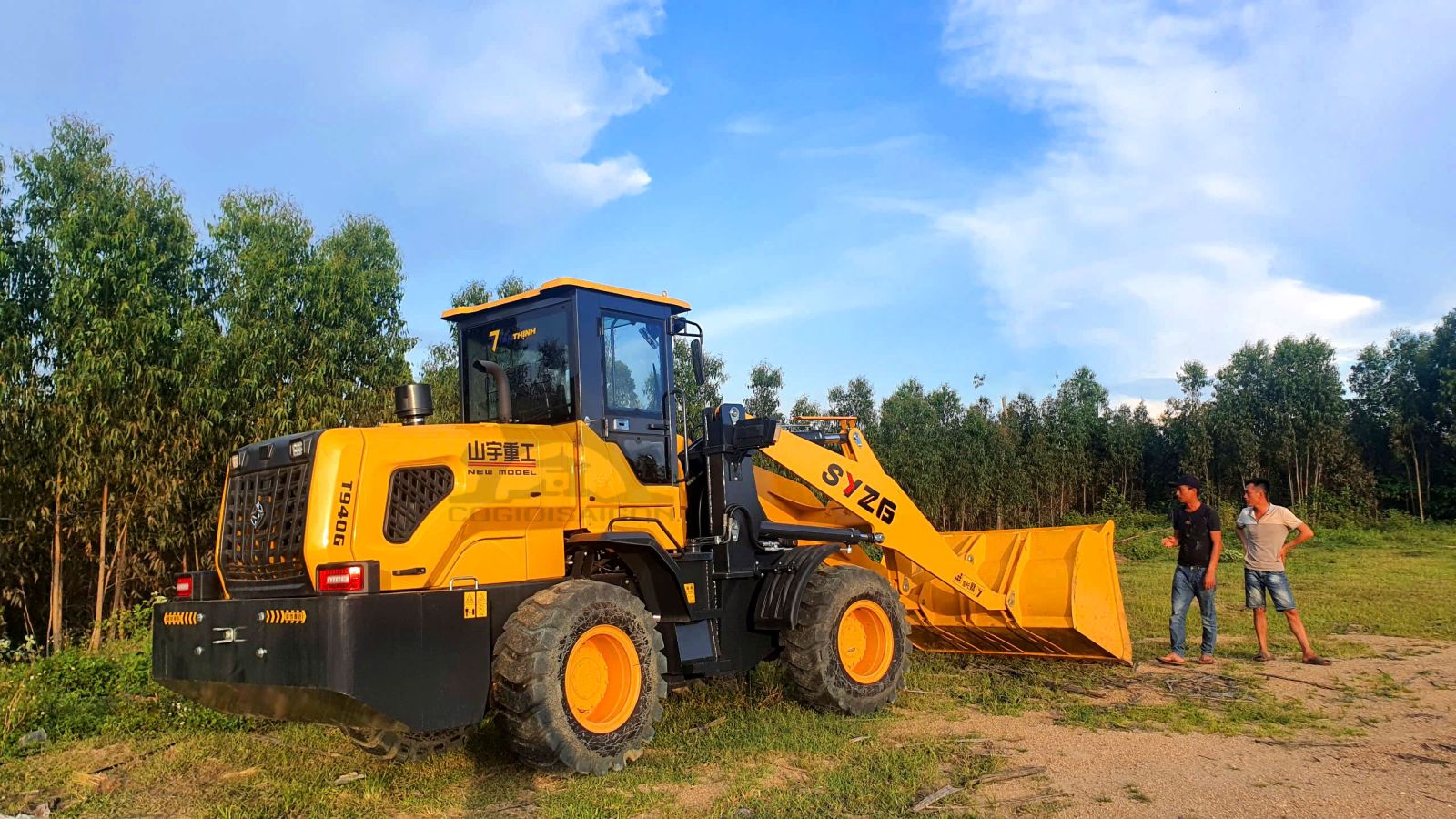 Máy Xúc Lật SYZG T940G: Giải Pháp Đổ Cao 4.6m