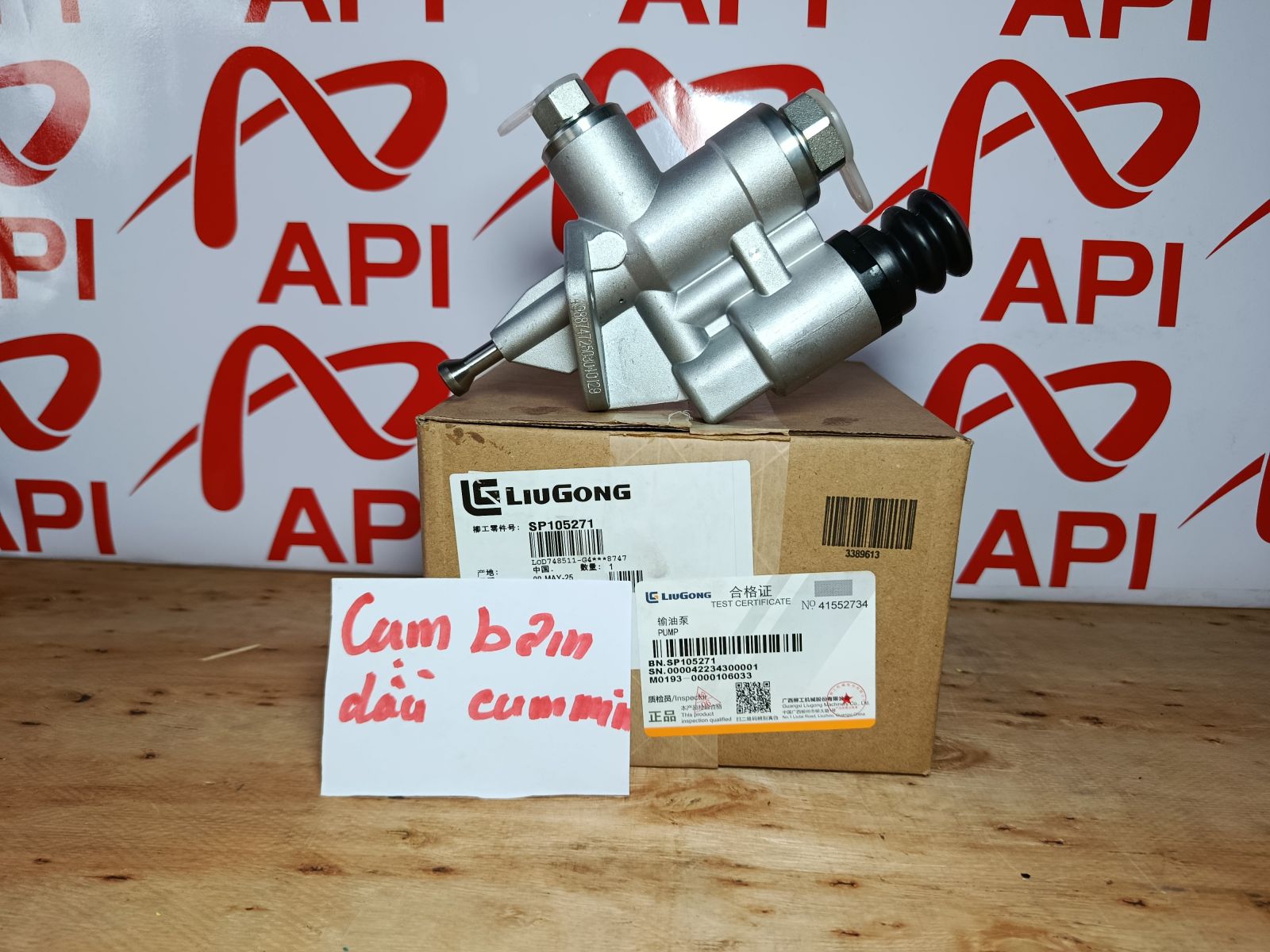 Bơm tay dầu động cơ Cummins xe xúc Liugong chính hãng