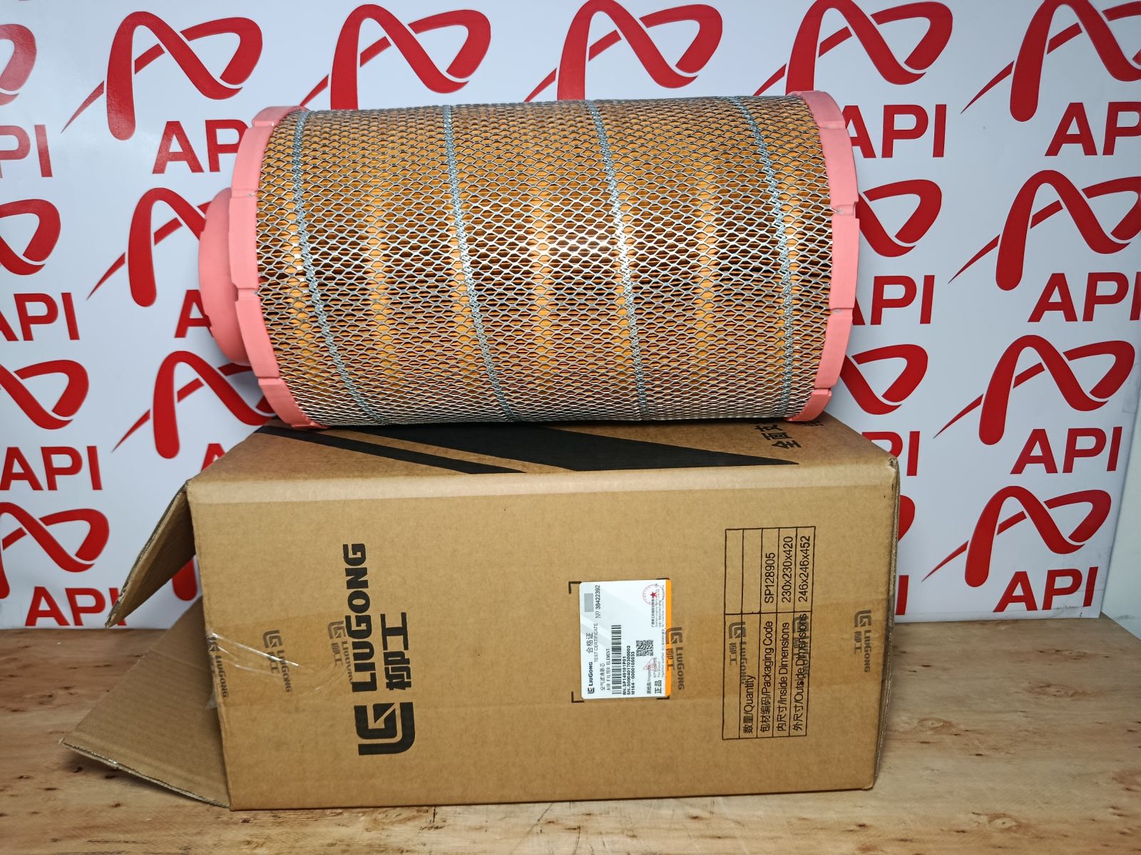 Cấu tạo chi tiết lõi lọc gió xe xúc Liugong CLG835H bằng giấy cellulose cao cấp