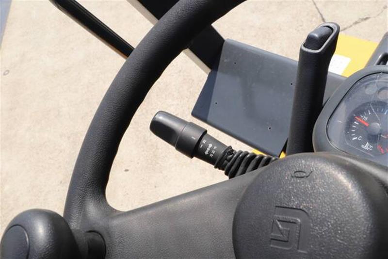 Xe nâng động cơ dầu Liugong