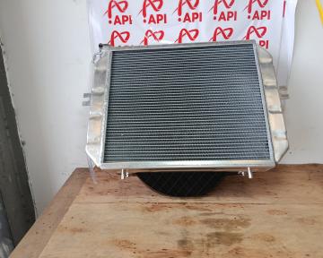 Két nước làm mát xe nâng hàng giá rẻ